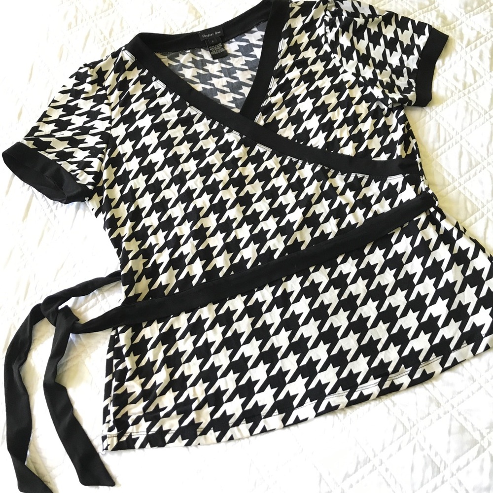 Houndstooth Faux-Wrap Top by Chapter One Steinmart